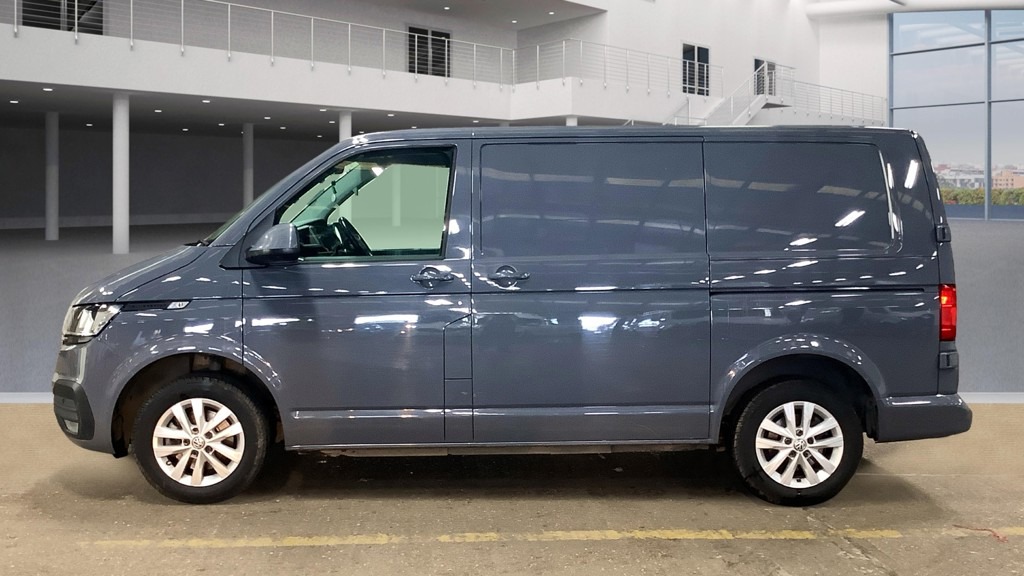 Used Volkswagen Transporter 2021 for sale - 77297179: Photo 6