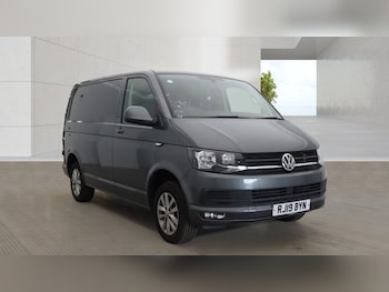 Used Volkswagen Transporter 2019 for sale - 79526076: Photo