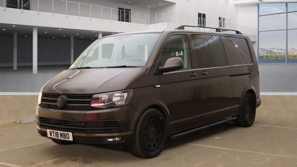 Used Volkswagen Transporter 2018 for sale - 76383422: Photo 1