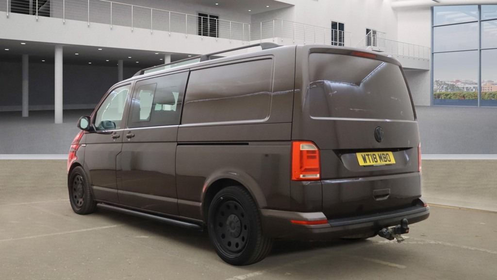 Used Volkswagen Transporter 2018 for sale - 76383422: Photo 4