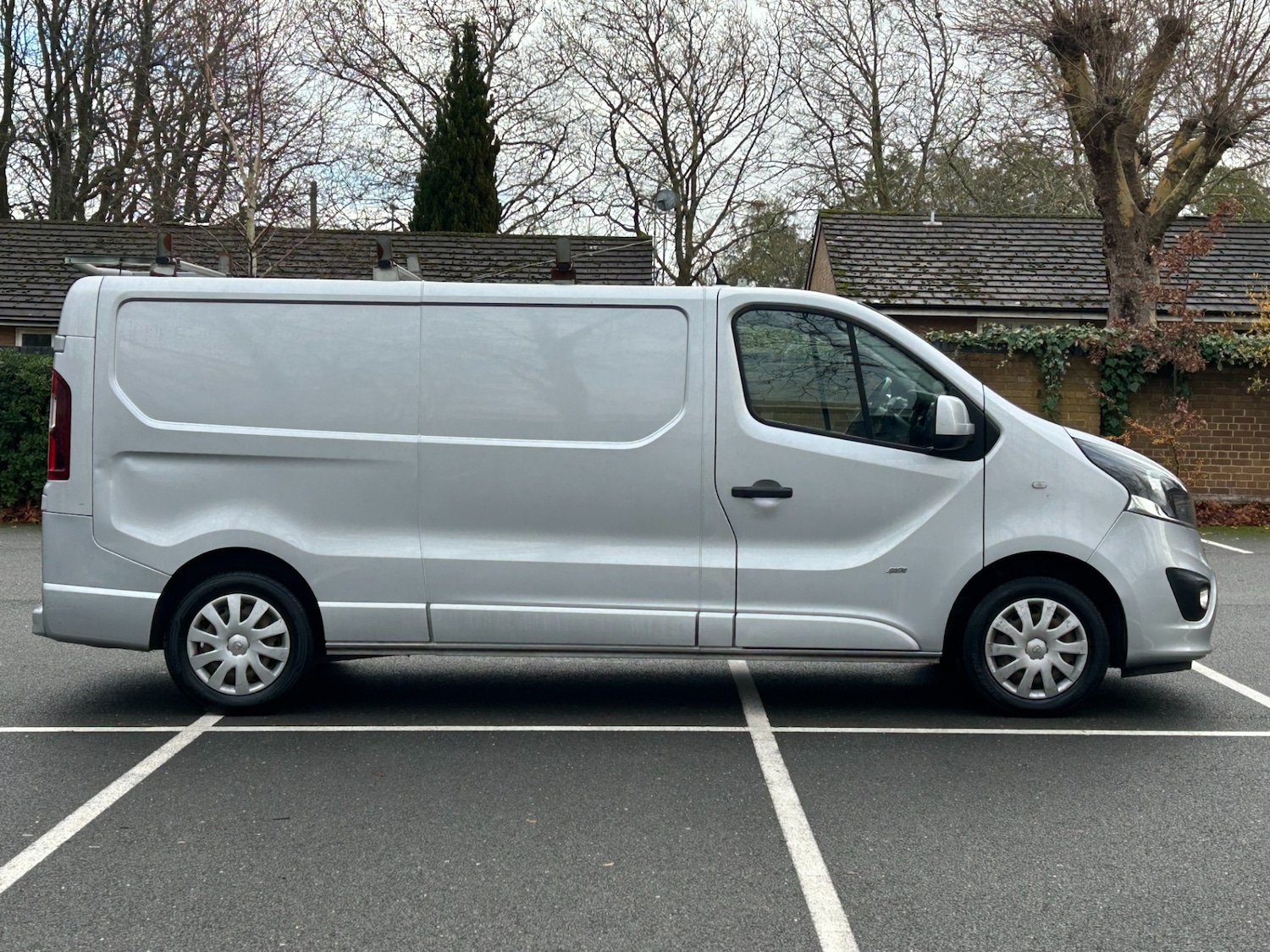Used Vauxhall Vivaro 2016 for sale - 76831258: Photo 5