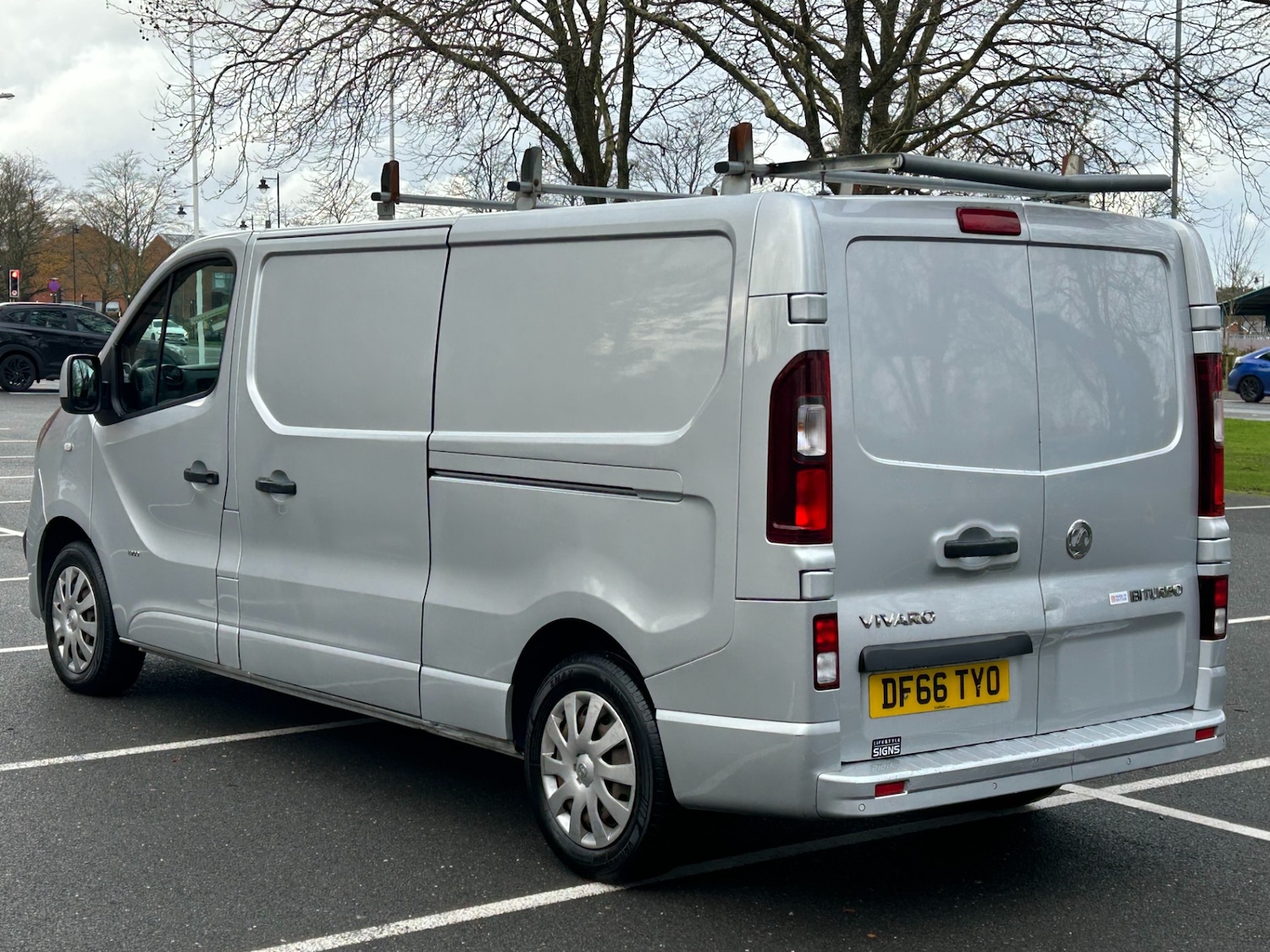 Used Vauxhall Vivaro 2016 for sale - 76831258: Photo 9