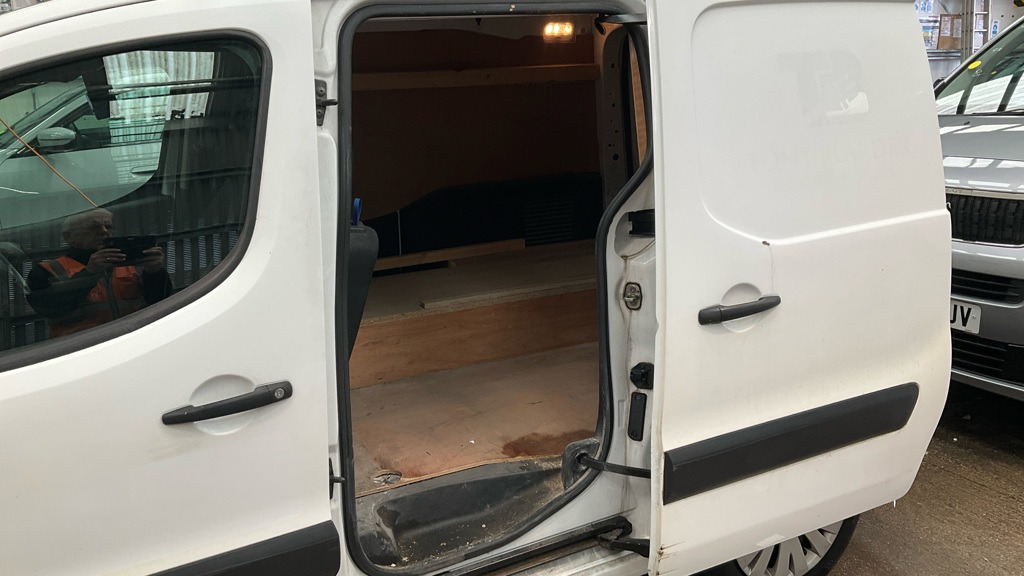 Used Citroen Berlingo 2016 for sale - 77974548: Photo 8