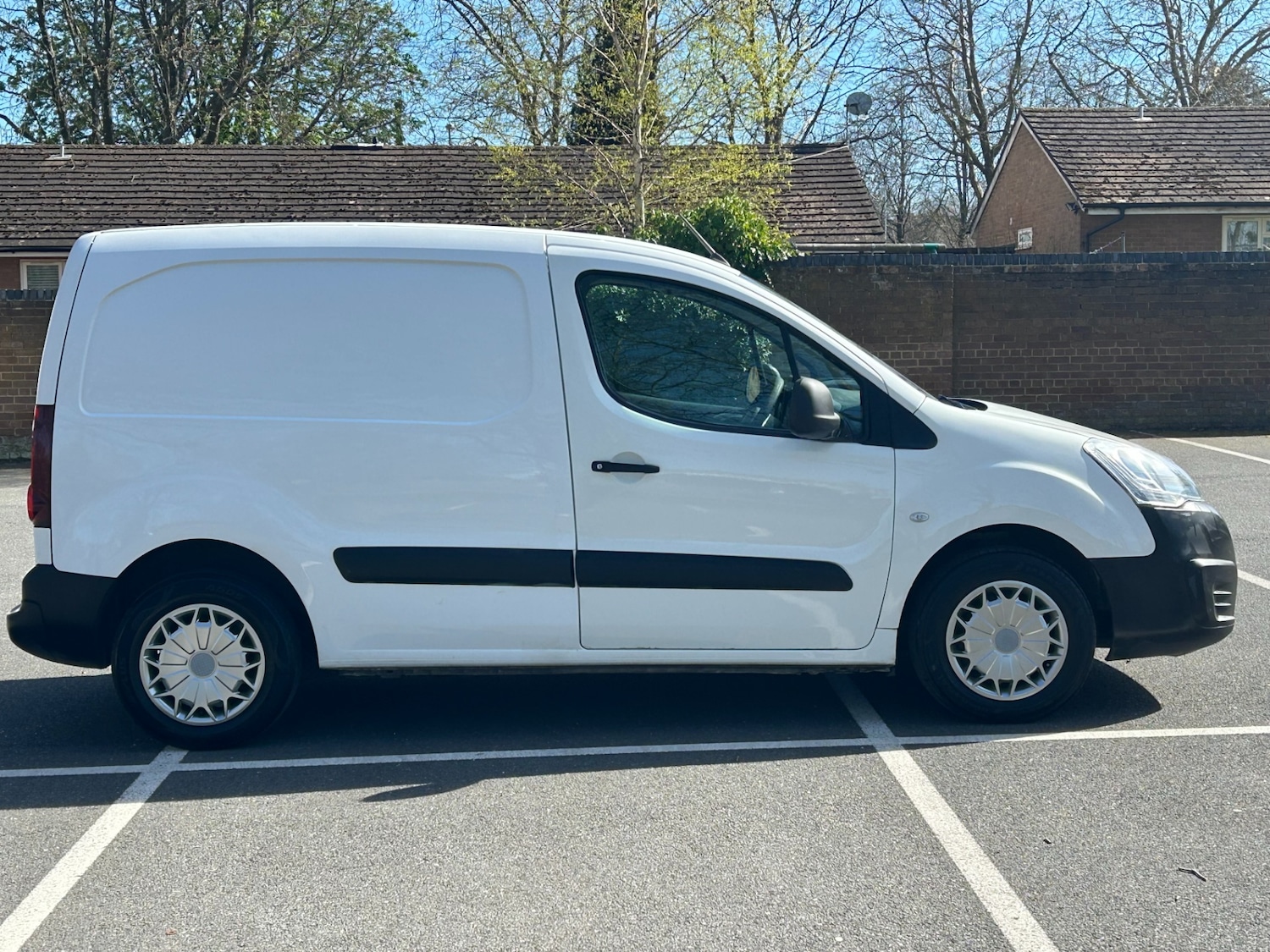 Used Peugeot Partner 2017 for sale - 77974280: Photo 11