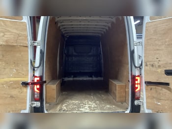 Used Volkswagen Crafter 2021 for sale - 77298683: Photo