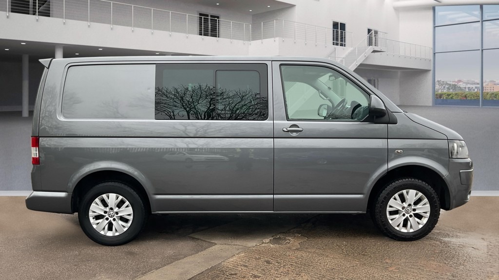 Used Volkswagen Transporter 2015 for sale - 77679104: Photo 5