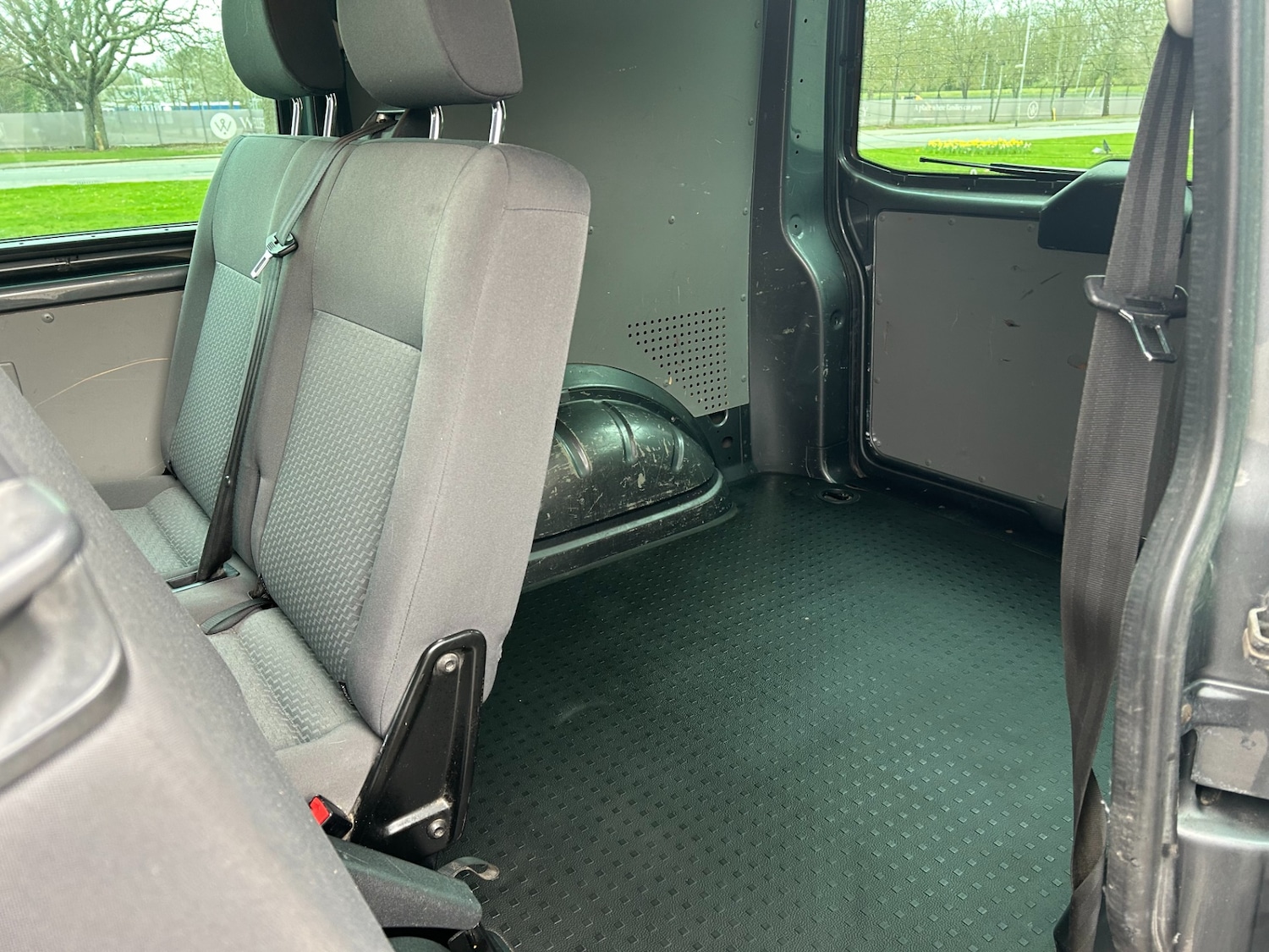 Used Volkswagen Transporter 2015 for sale - 77679104: Photo 9