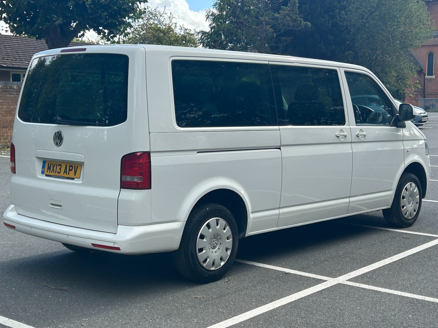 Used Volkswagen Transporter Shuttle 2013 for sale - 75794927: Photo 13