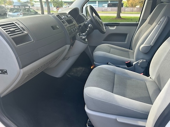 Used Volkswagen Transporter Shuttle 2013 for sale - 75794927: Photo