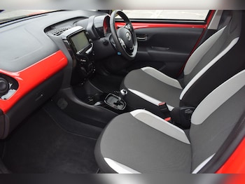 Used Toyota AYGO 2018 for sale - 75551896: Photo