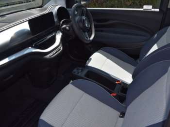 Used Fiat 500e 2024 for sale - 74324736: Photo
