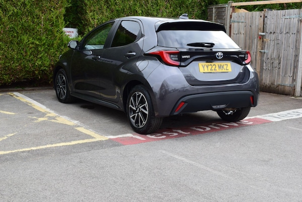 Used Toyota Yaris 2022 for sale - 76201247: Photo 13