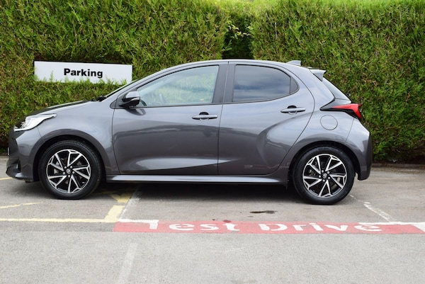 Used Toyota Yaris 2022 for sale - 76201247: Photo 3