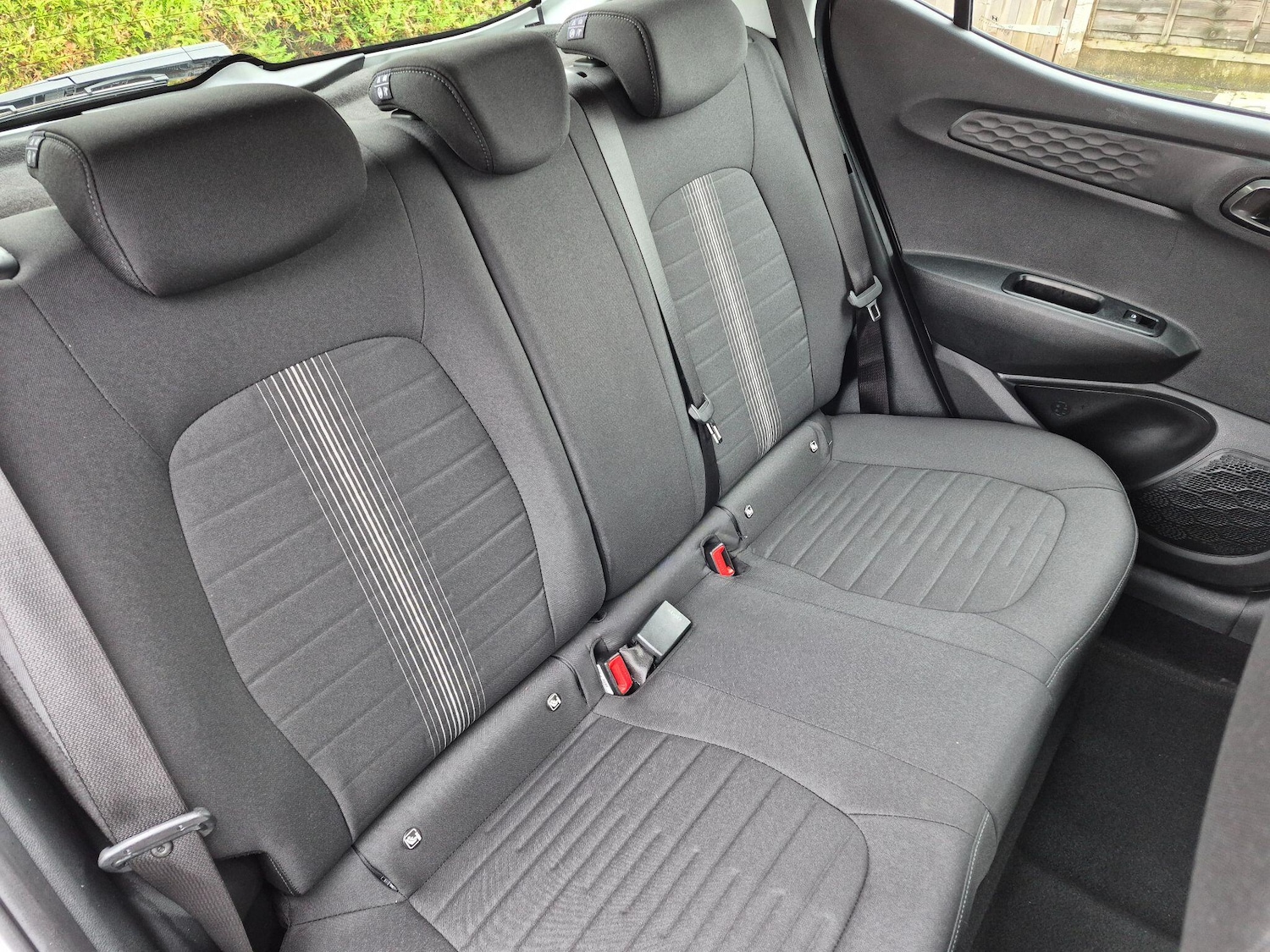 Used Hyundai i10 2023 for sale - 76865846: Photo 12