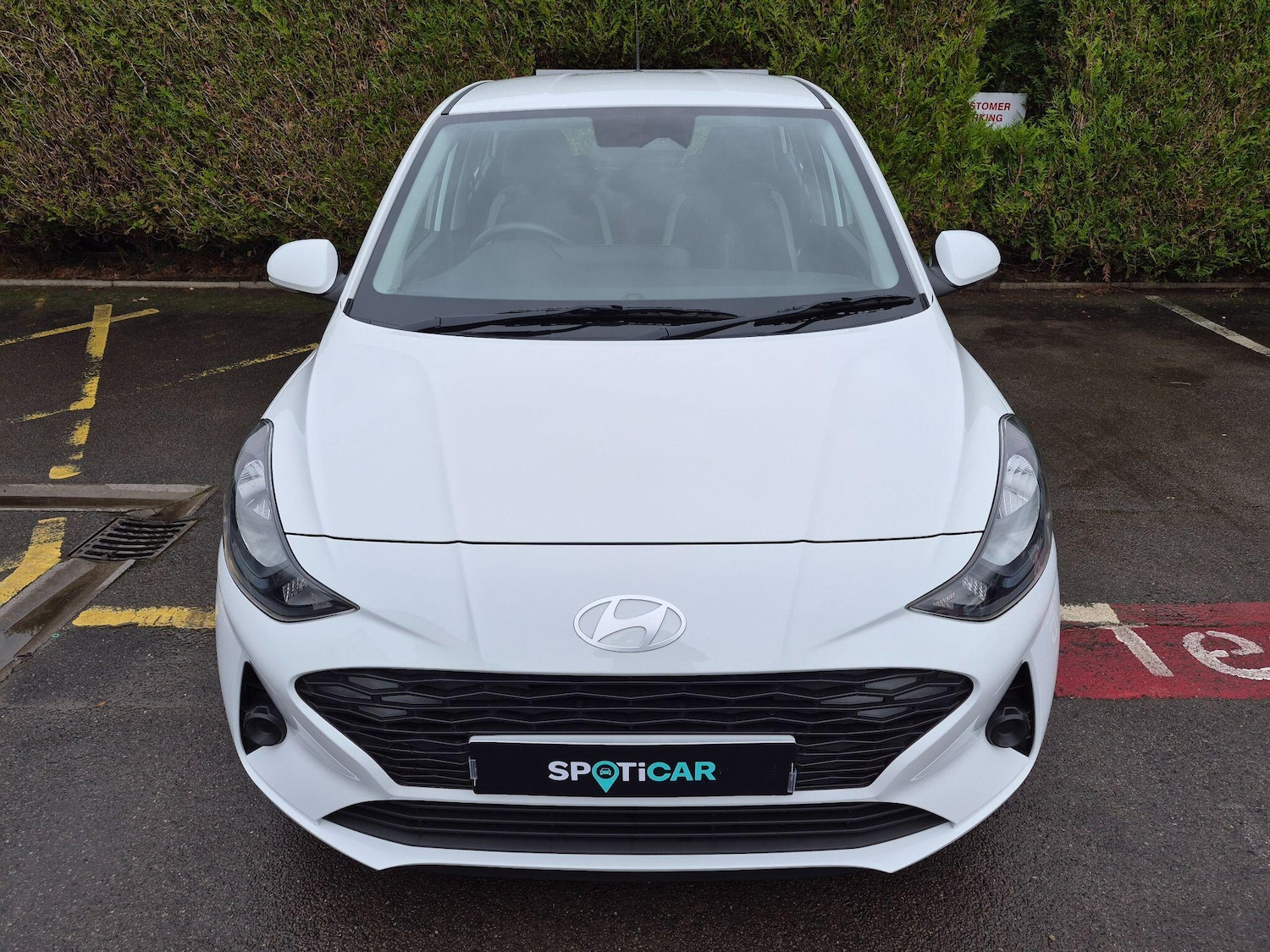 Used Hyundai i10 2023 for sale - 76865846: Photo 2