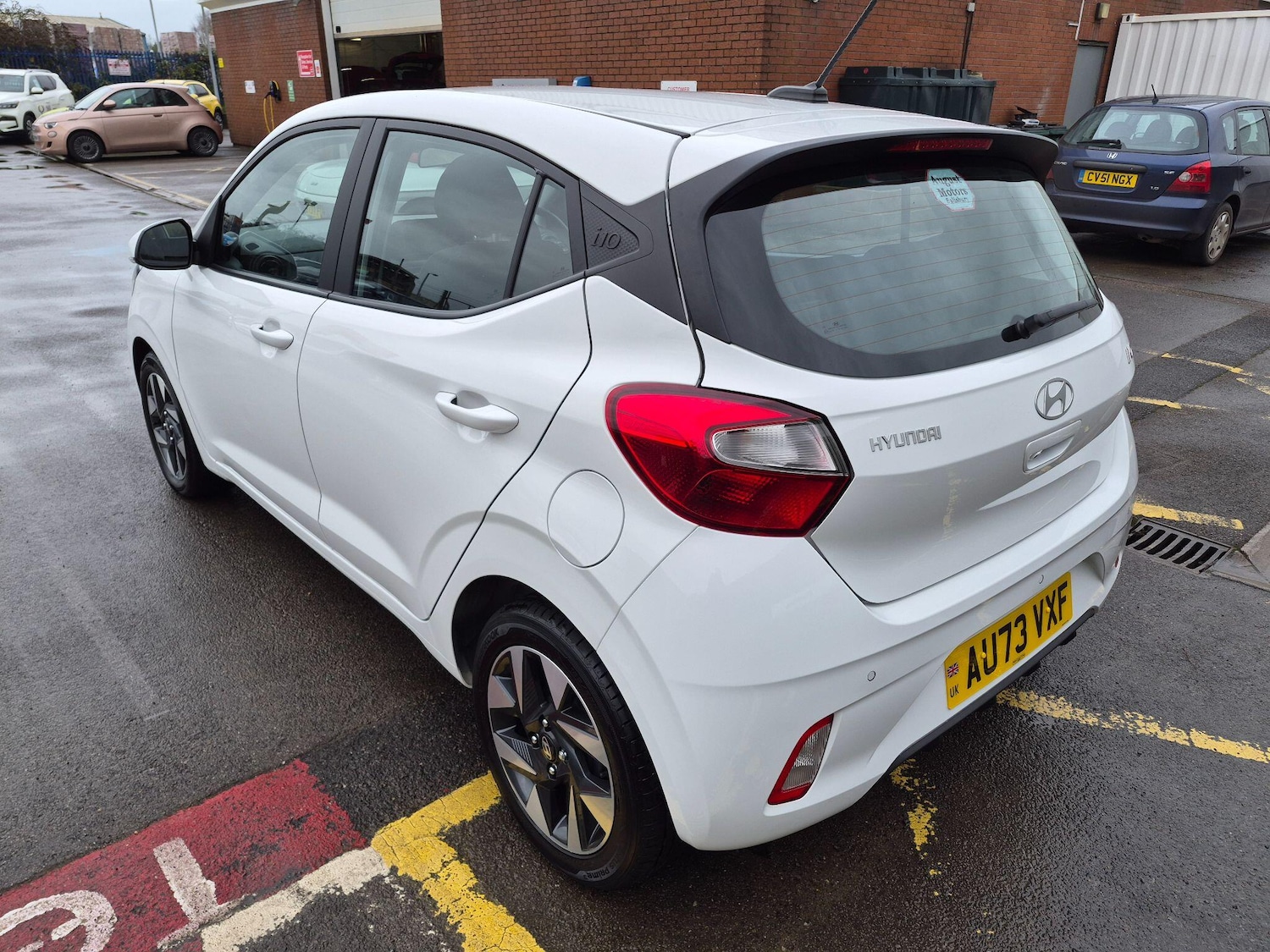 Used Hyundai i10 2023 for sale - 76865846: Photo 5