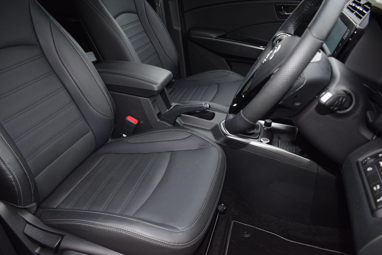 Used KGM Tivoli 2024 for sale - 75401250: Photo 18