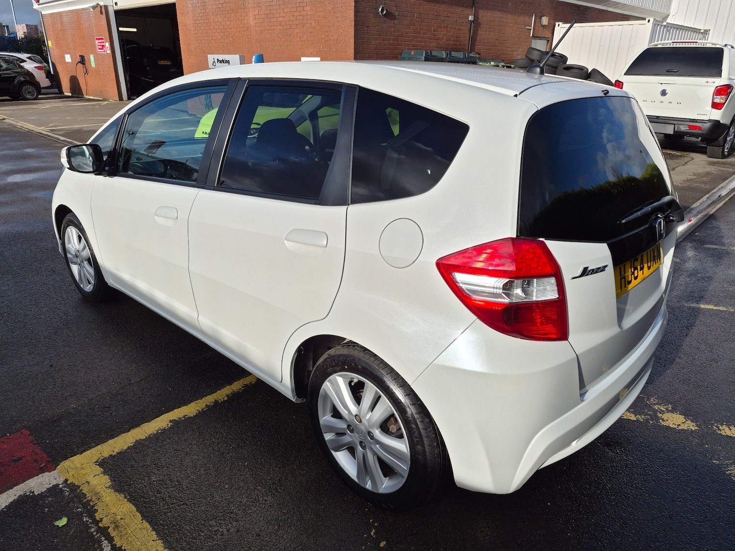 Used Honda Jazz 2014 for sale - 76742597: Photo 5