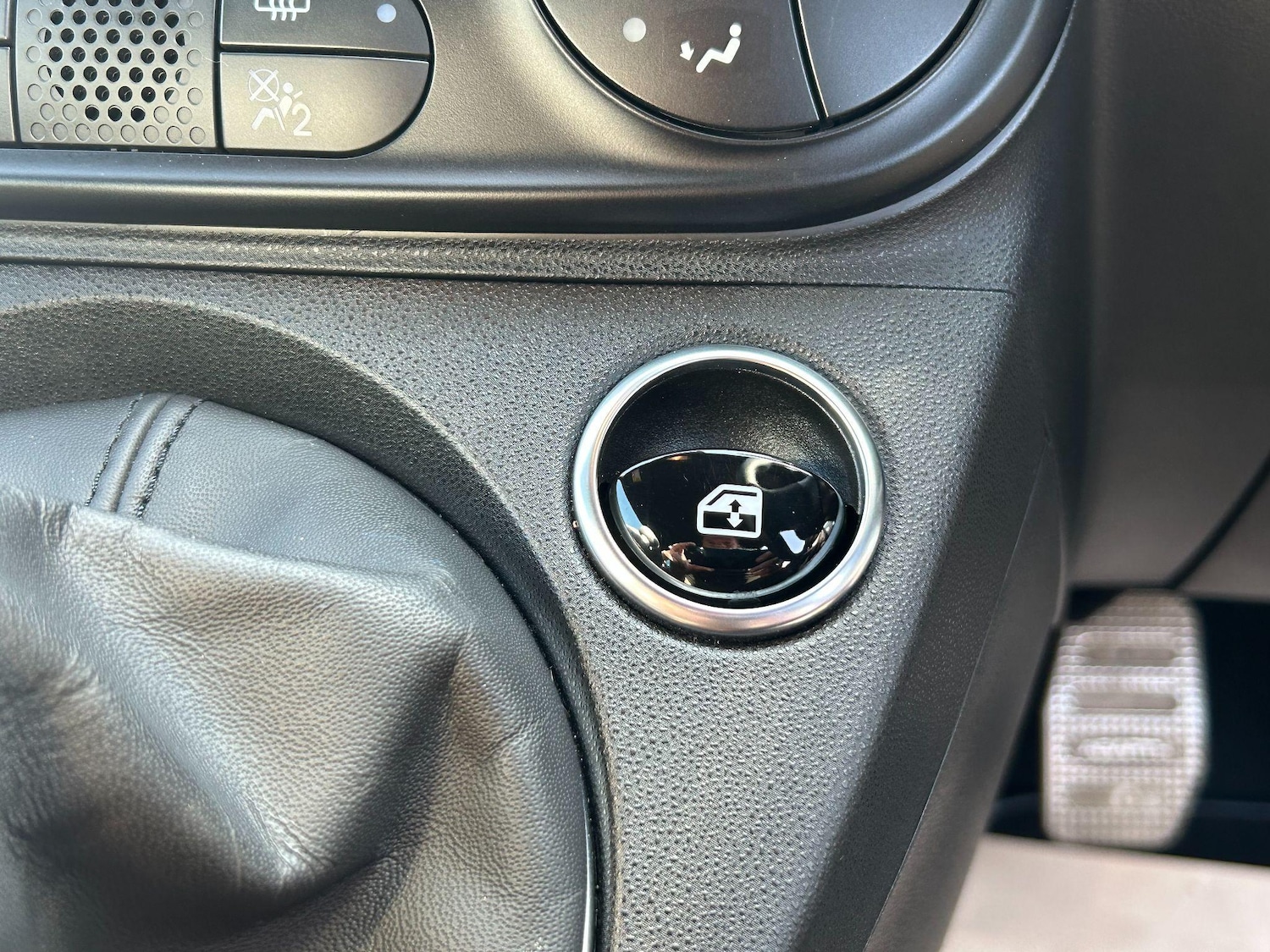 Used Abarth 595 2021 for sale - 76991218: Photo 18