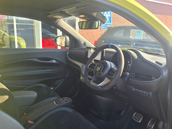Used Abarth 500C 2024 for sale - 73440016: Photo 13