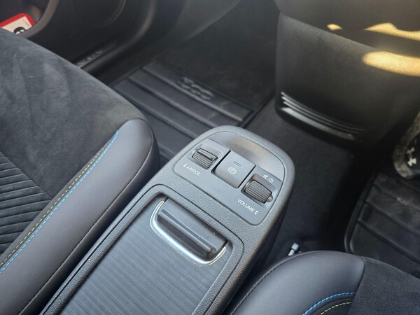 Used Abarth 500C 2024 for sale - 73440016: Photo 17