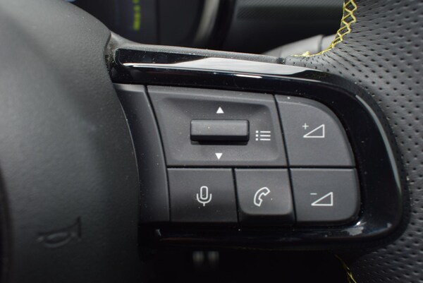 Used Abarth 600e 2025 for sale - 75109878: Photo 25