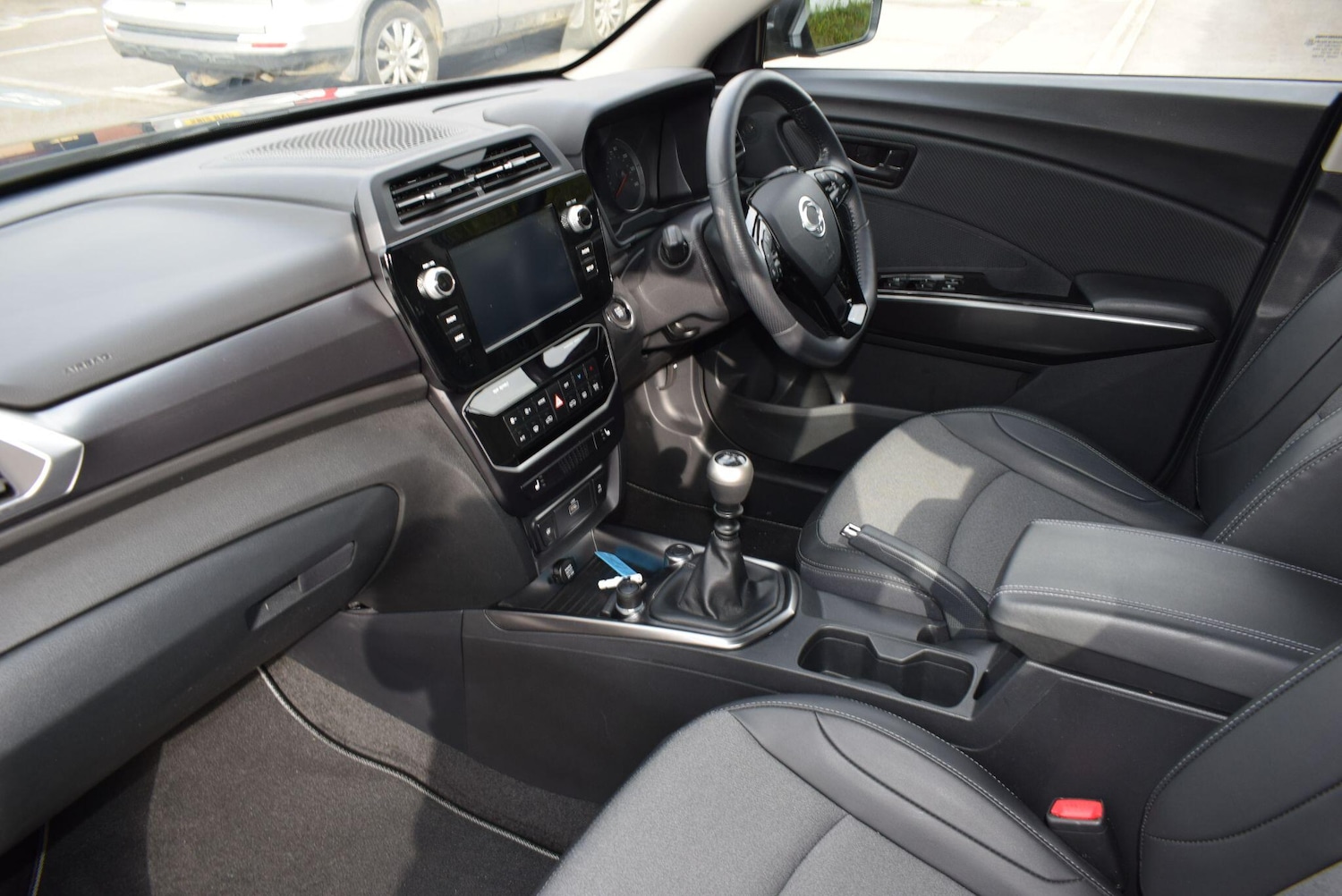 Used KGM Tivoli 2024 for sale - 76084414: Photo 2