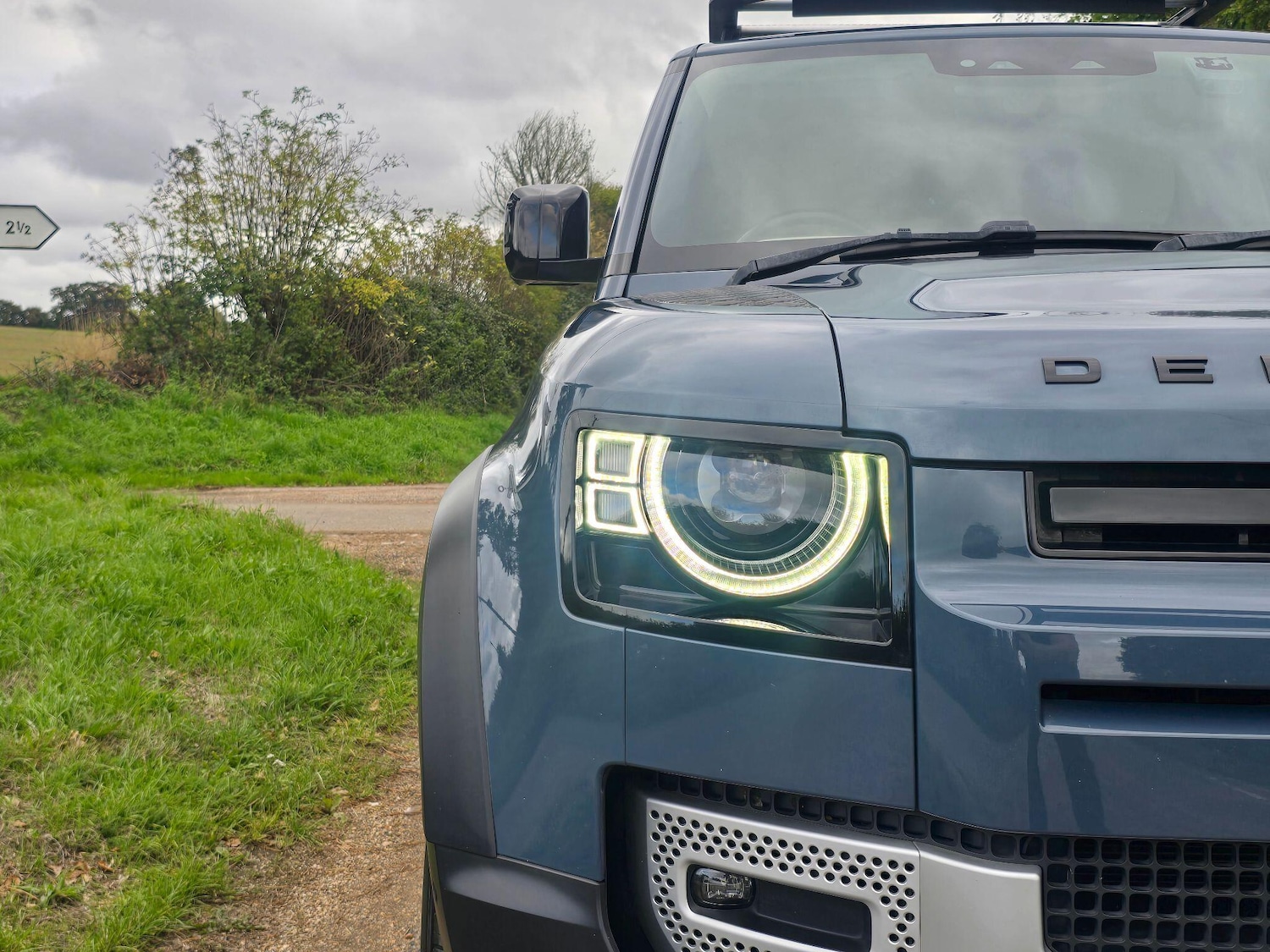 Used Land Rover Defender 110 for sale - 76013552: Photo 7
