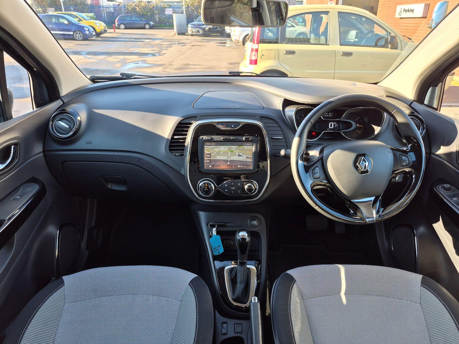 Used Renault Captur 2014 for sale - 76666923: Photo 16
