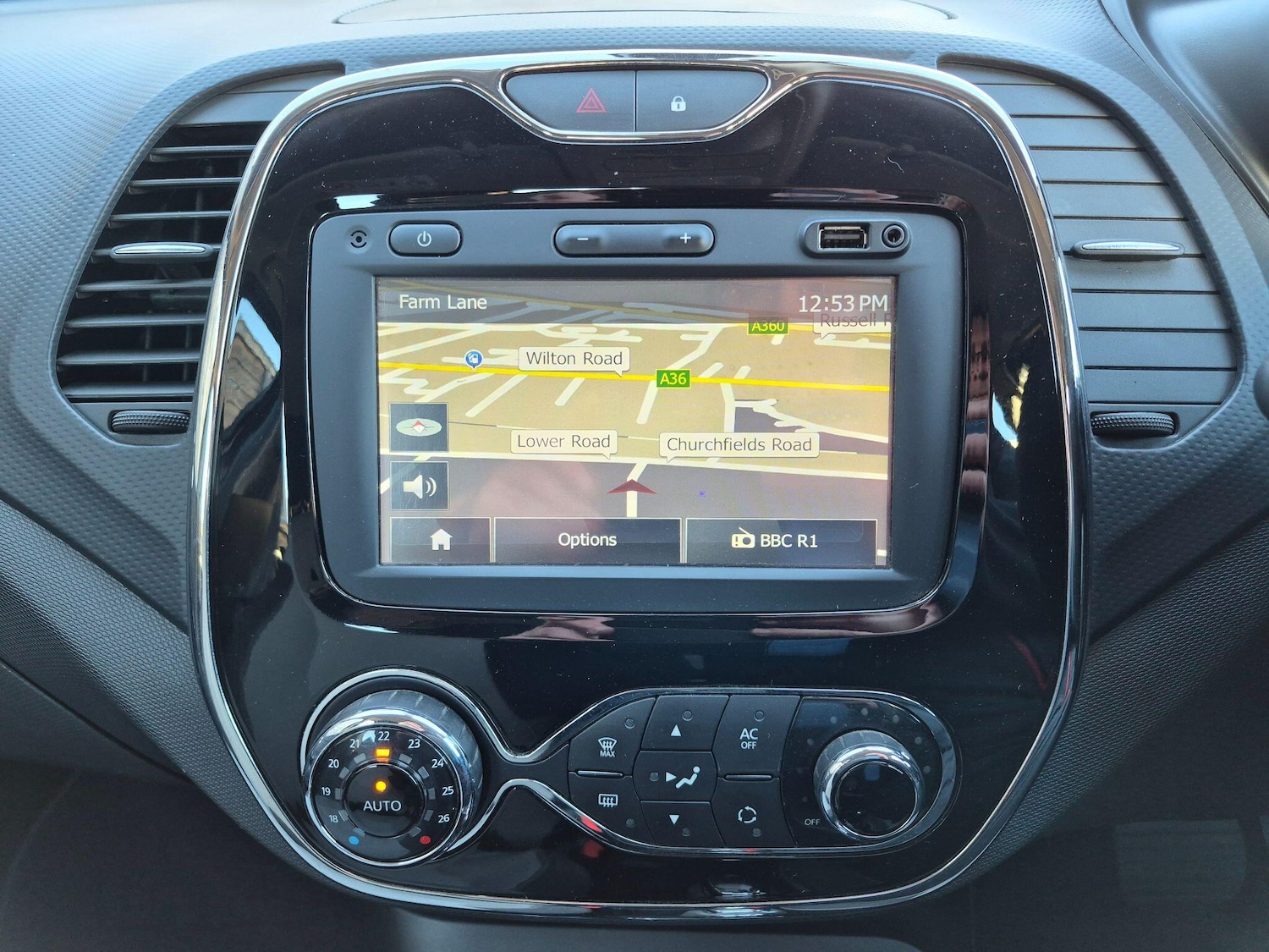 Used Renault Captur 2014 for sale - 76666923: Photo 25