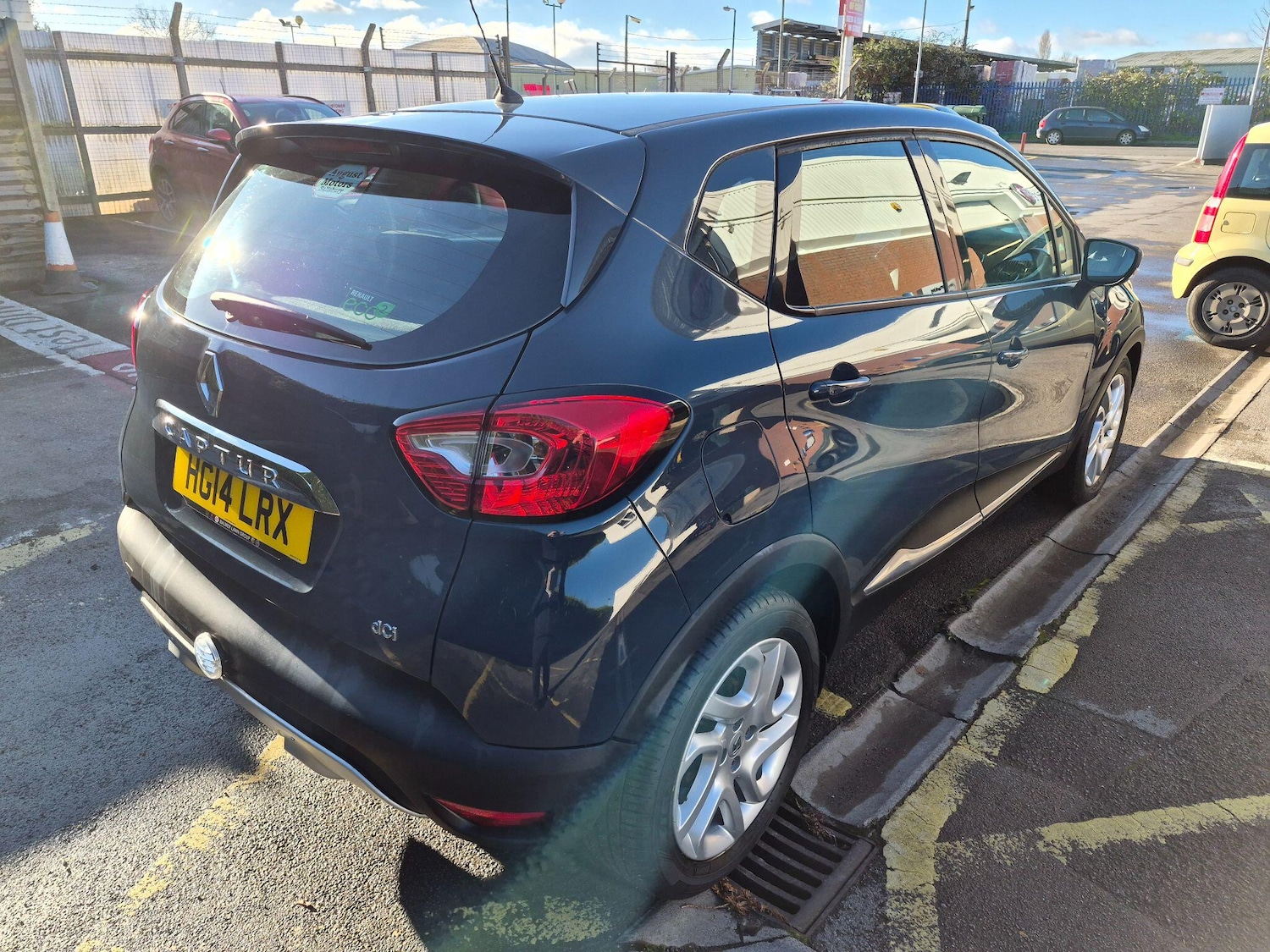 Used Renault Captur 2014 for sale - 76666923: Photo 7