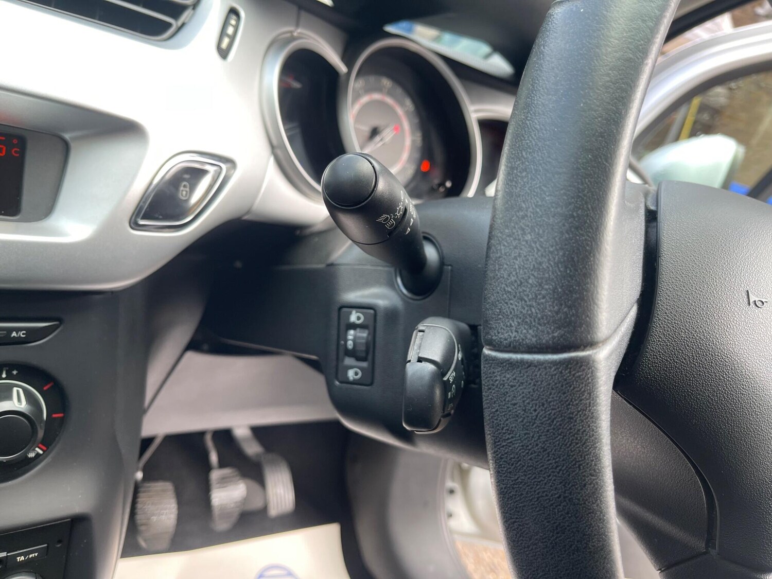 Used Citroen C3 2010 for sale - 78014938: Photo 35