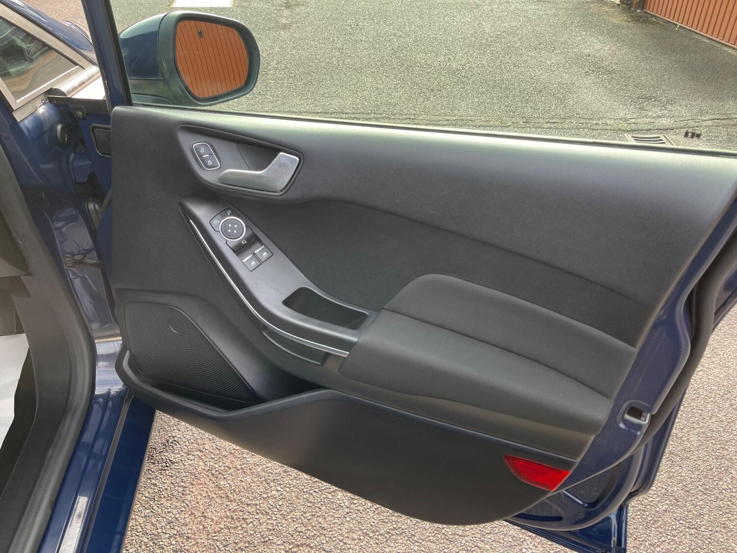 Used Ford Fiesta 2017 for sale - 78014932: Photo 38