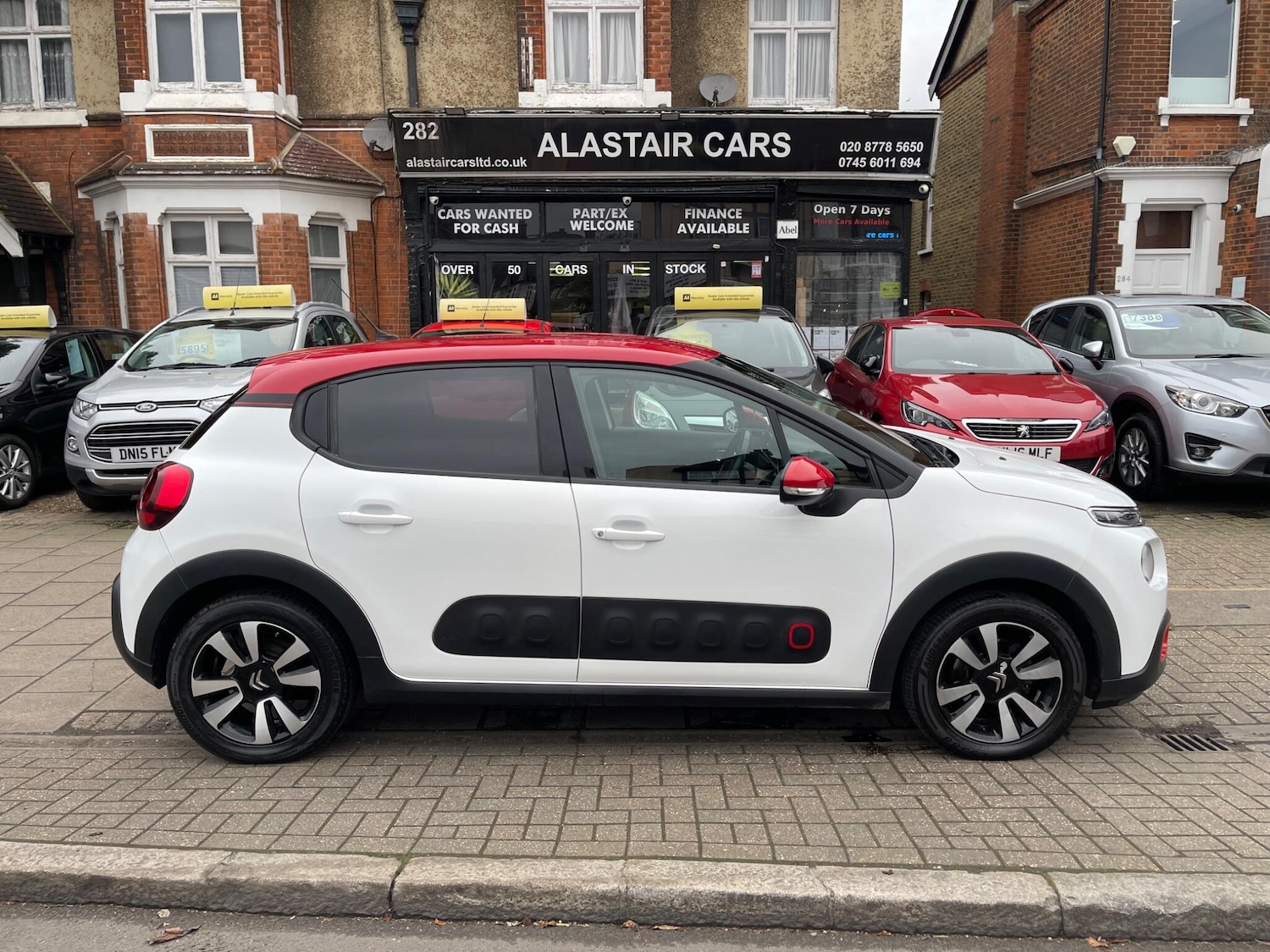 Used Citroen C3 2018 for sale - 78047675: Photo 2
