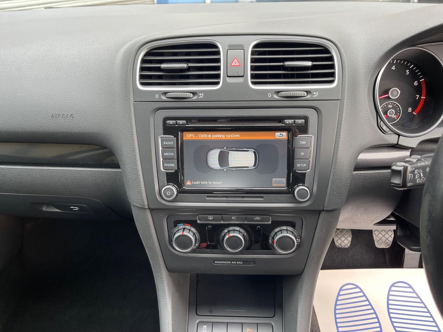 Used Volkswagen Golf 2010 for sale - 78014937: Photo 29