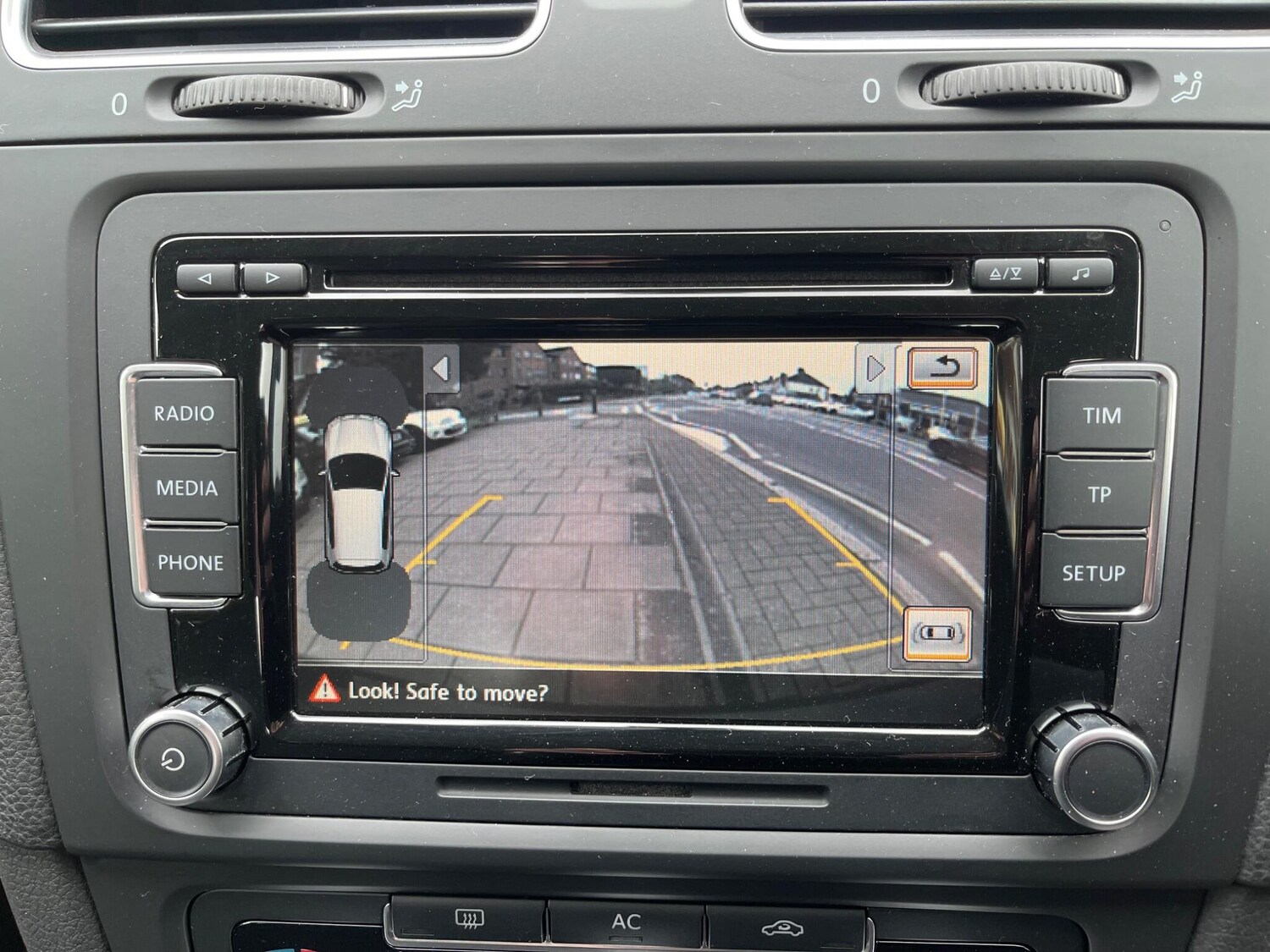 Used Volkswagen Golf 2010 for sale - 78014937: Photo 31