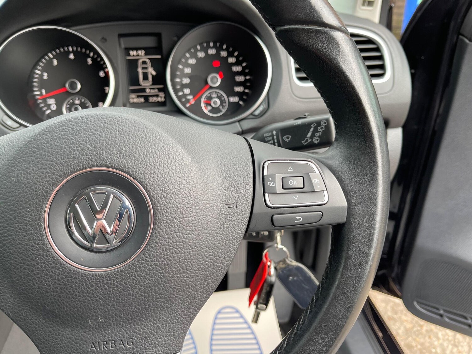 Used Volkswagen Golf 2010 for sale - 78014937: Photo 36