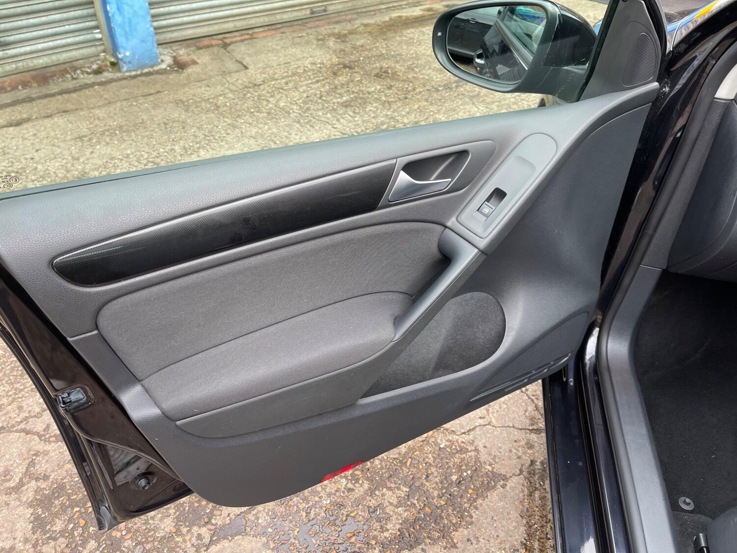 Used Volkswagen Golf 2010 for sale - 78014937: Photo 45