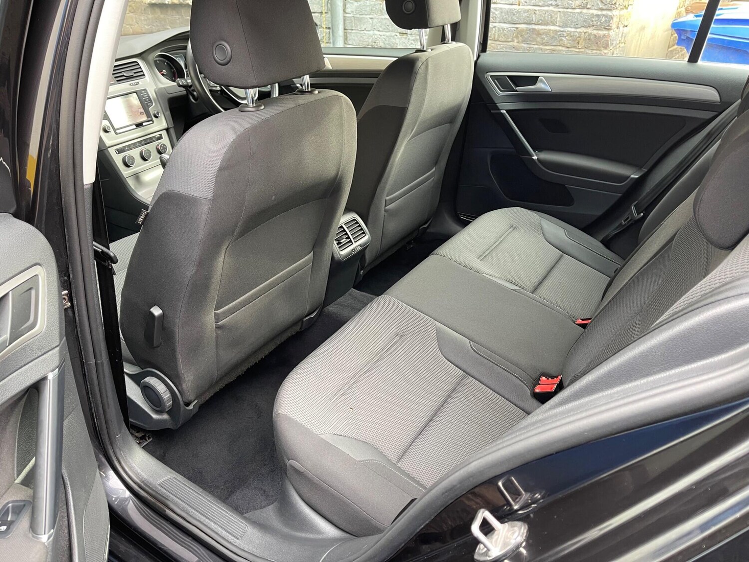 Used Volkswagen Golf 2016 for sale - 78014935: Photo 23