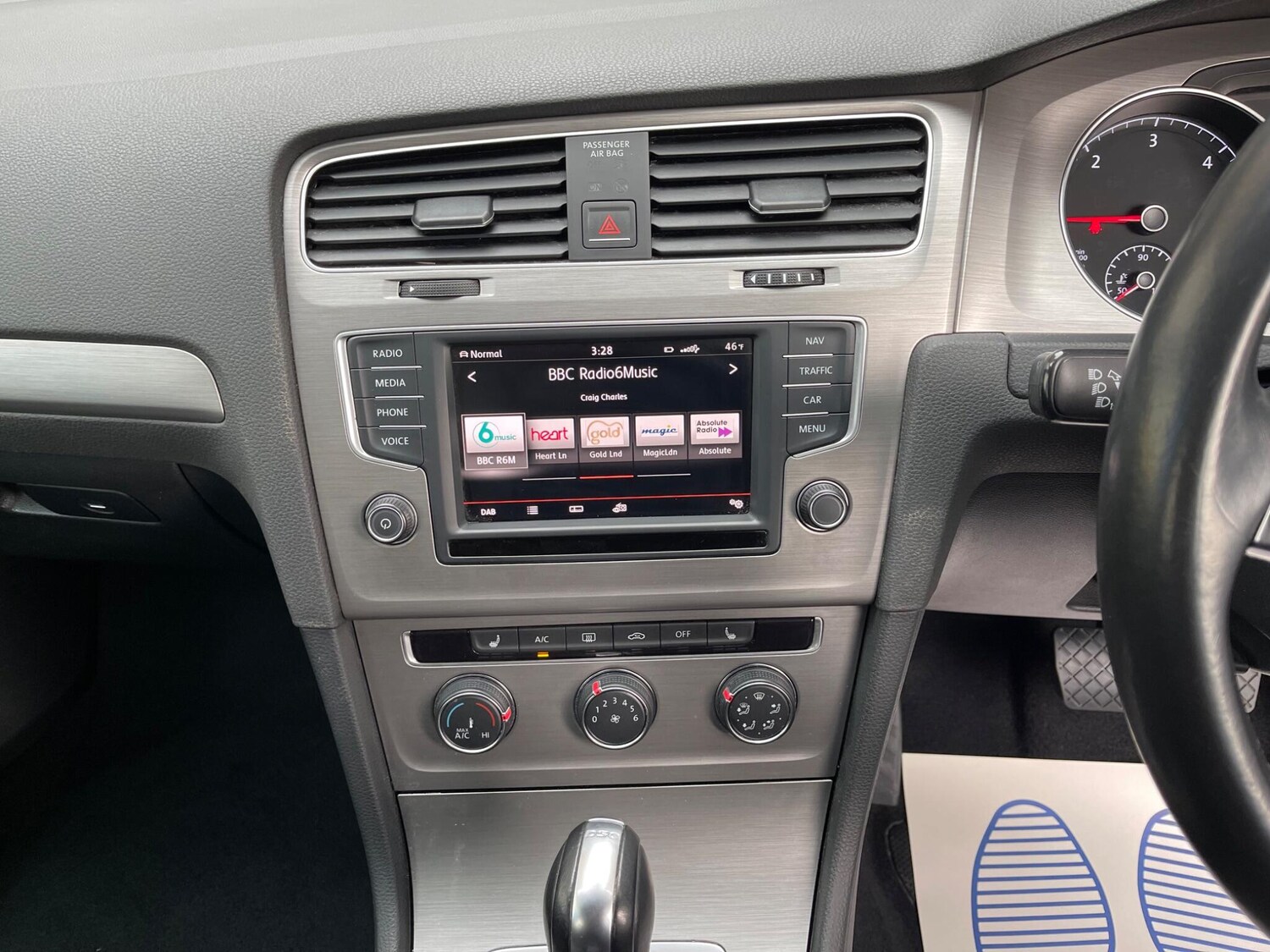 Used Volkswagen Golf 2016 for sale - 78014935: Photo 28