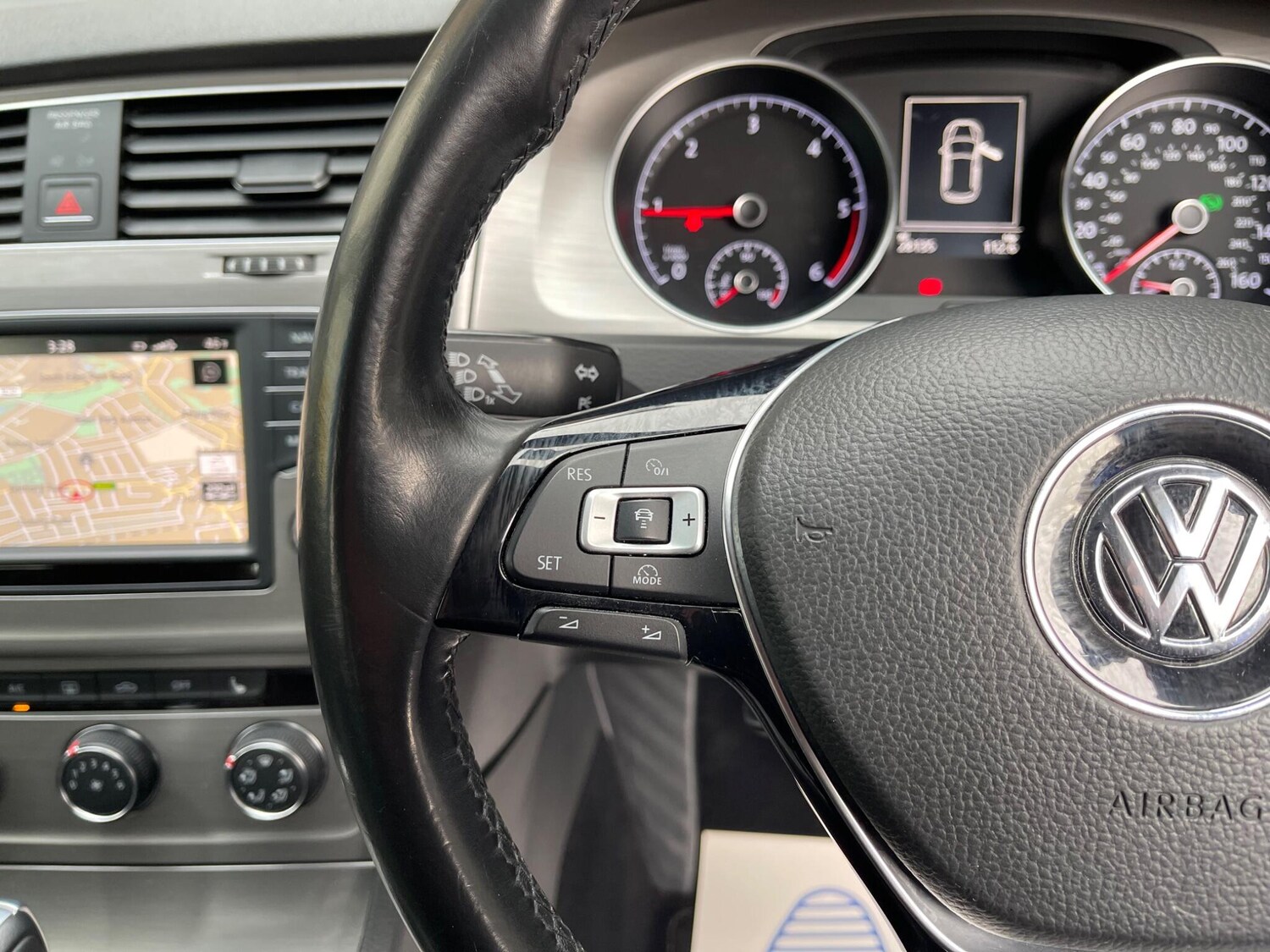 Used Volkswagen Golf 2016 for sale - 78014935: Photo 33