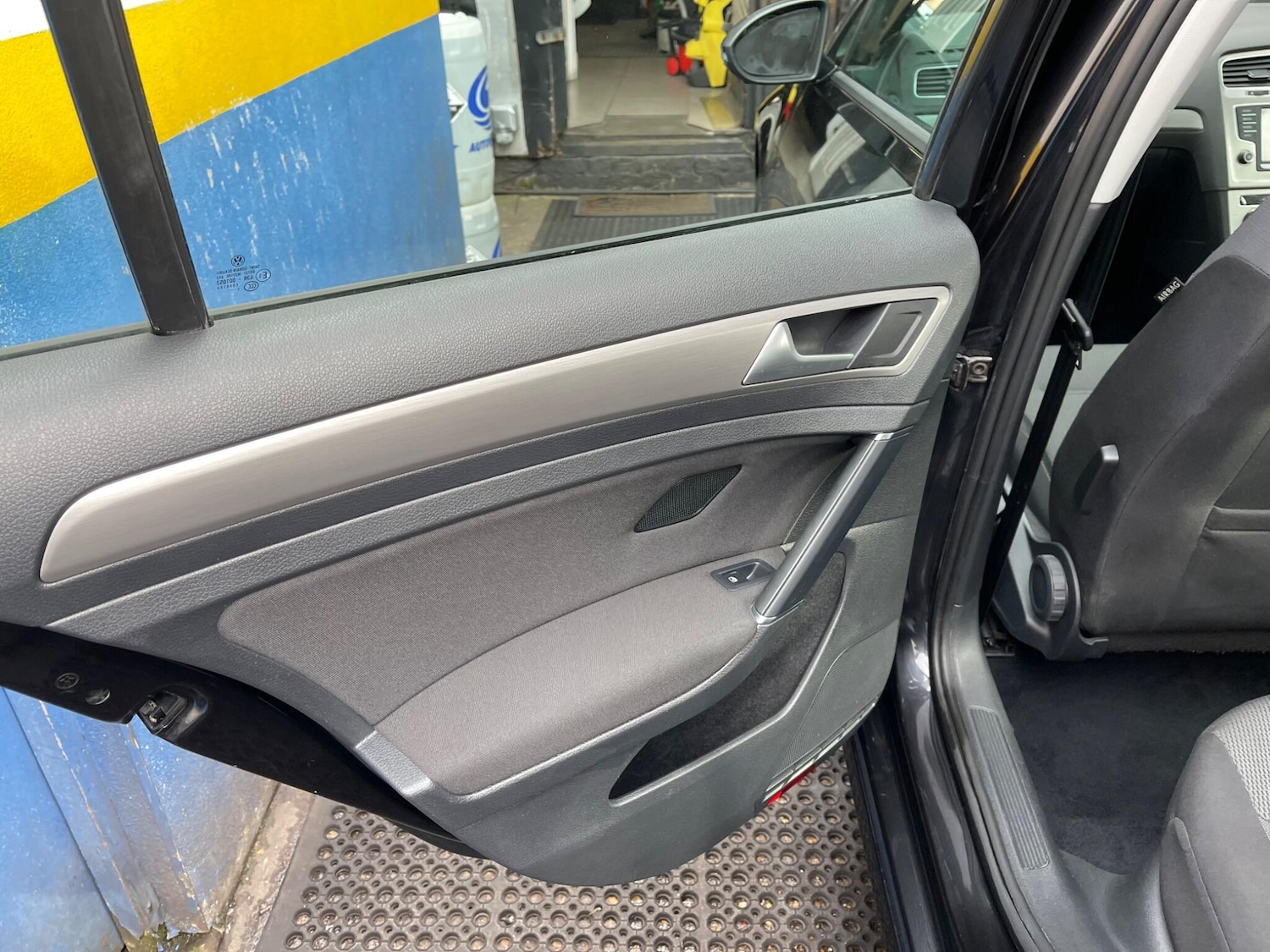 Used Volkswagen Golf 2016 for sale - 78014935: Photo 45