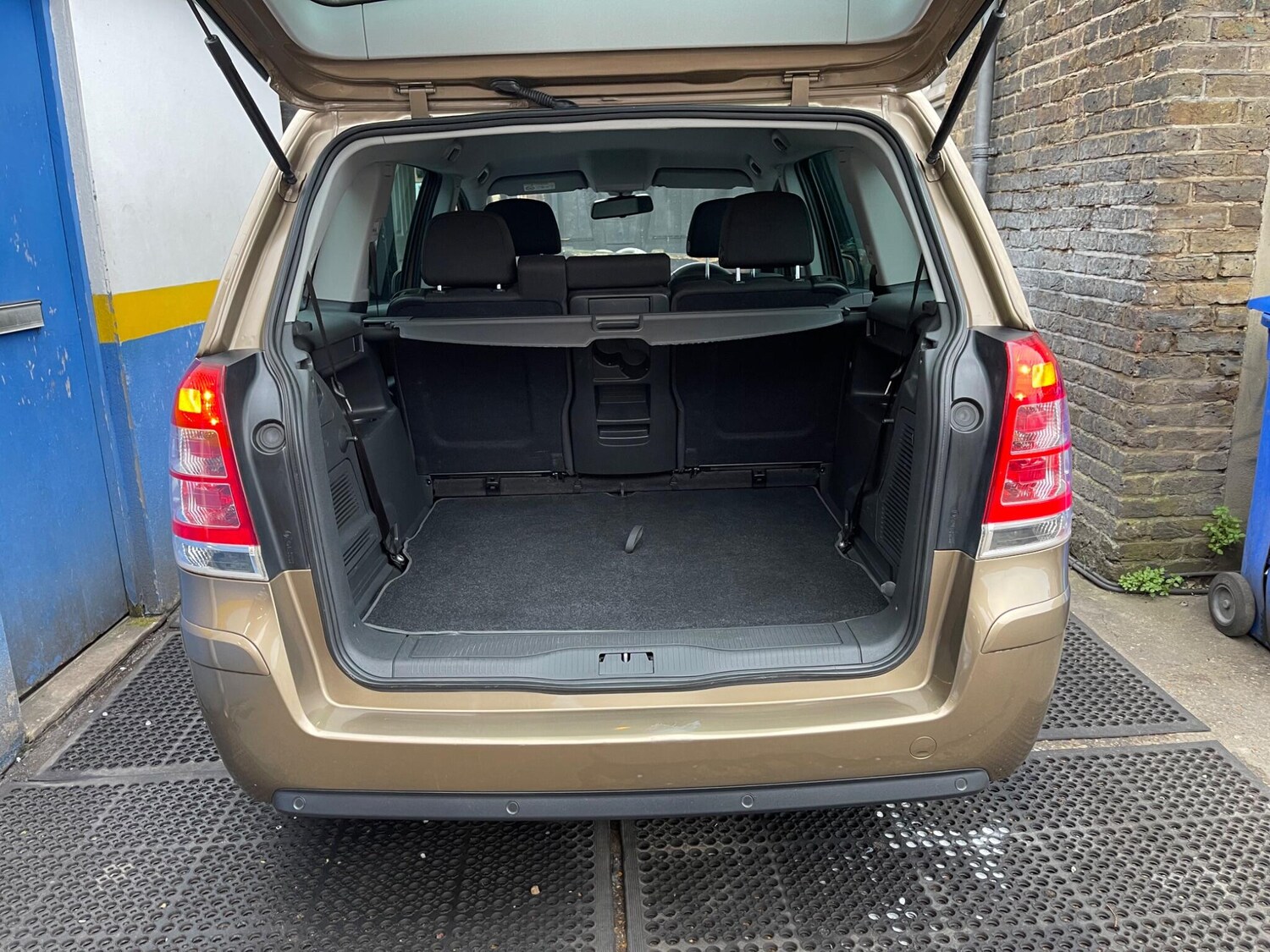 Used Vauxhall Zafira 2014 for sale - 78020293: Photo 8