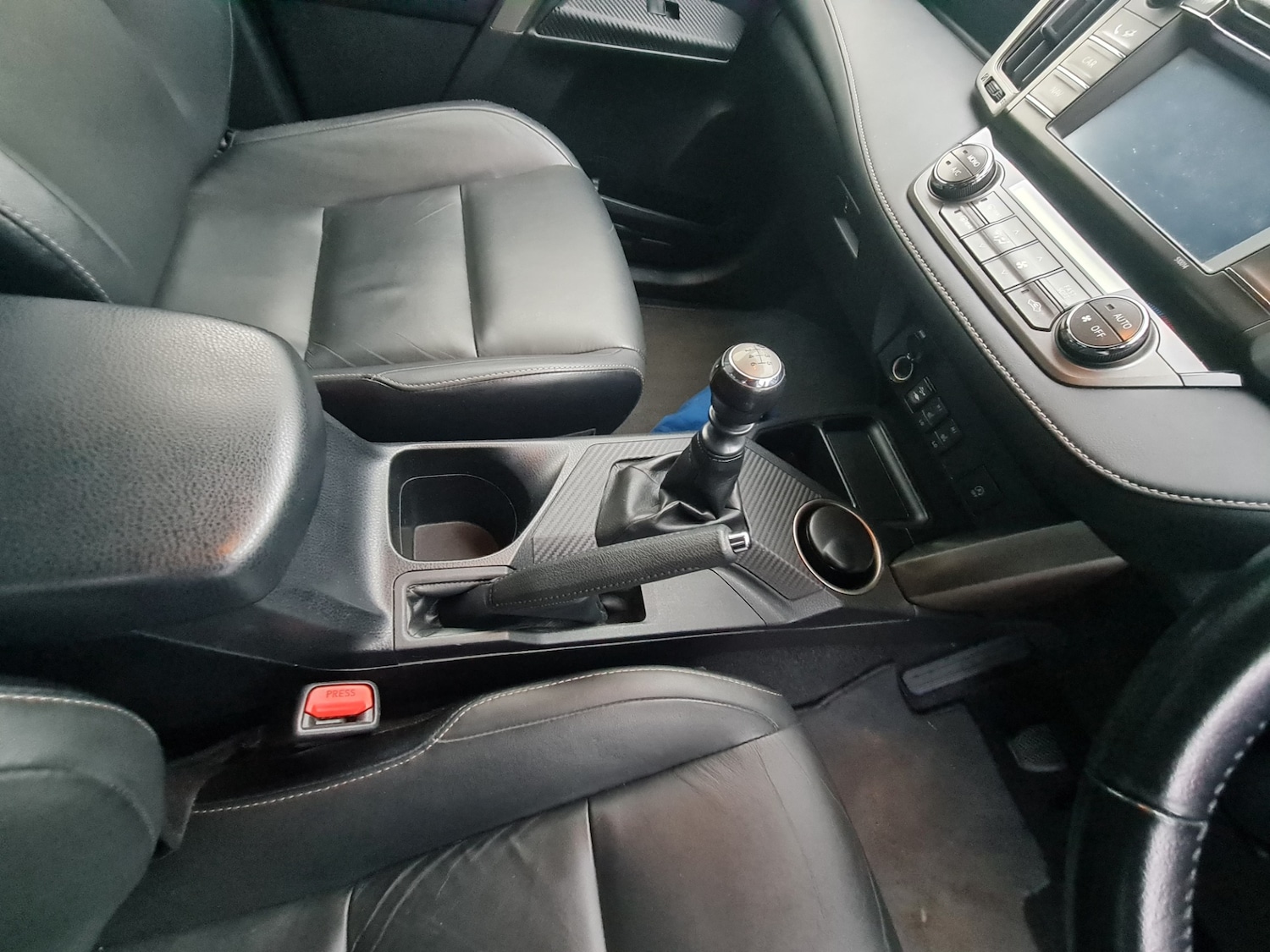 Used Toyota RAV4 2014 for sale - 77151580: Photo 12