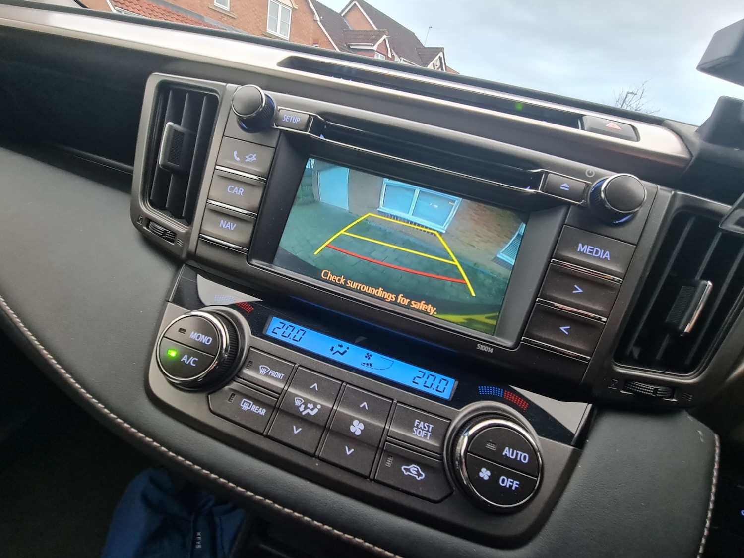 Used Toyota RAV4 2014 for sale - 77151580: Photo 22