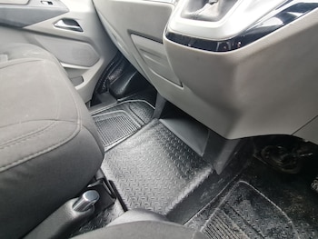 Used Maxus Deliver 9 2023 for sale - 75968575: Photo