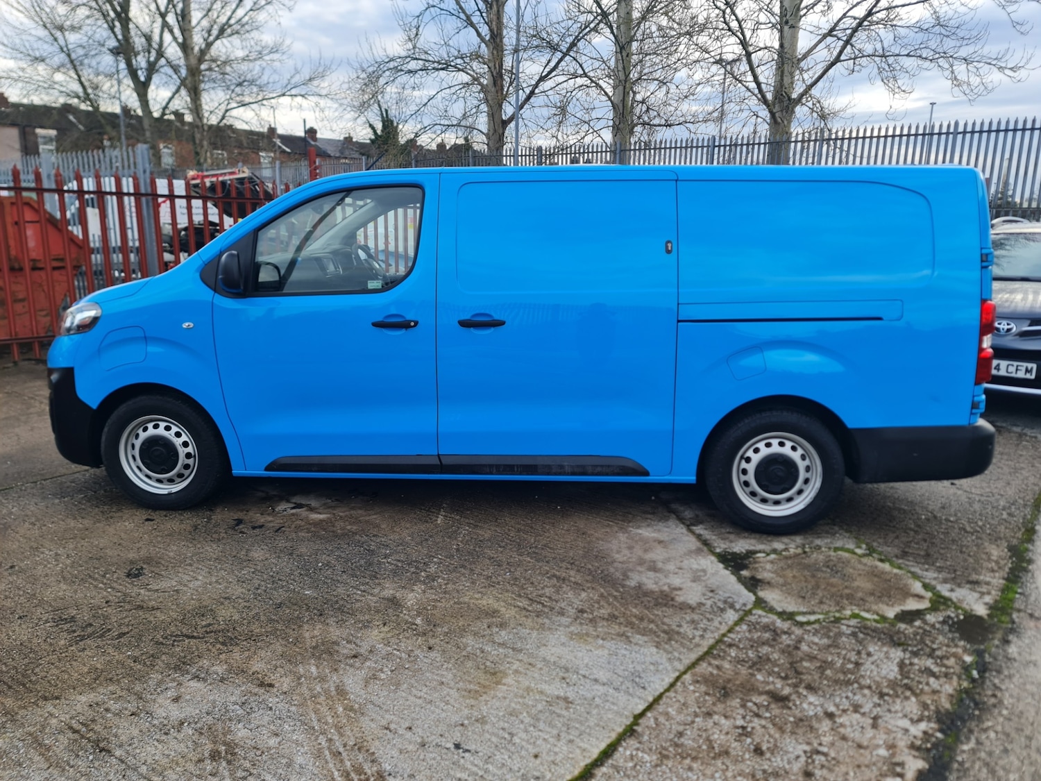 Used Vauxhall Vivaro 2022 for sale - 77198282: Photo 4
