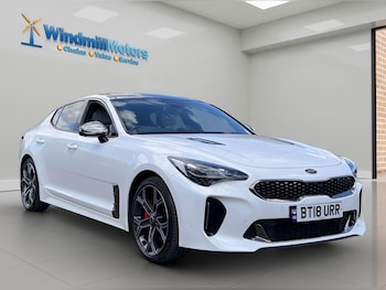 Used Kia Stinger 2018 for sale - 79453074: Photo