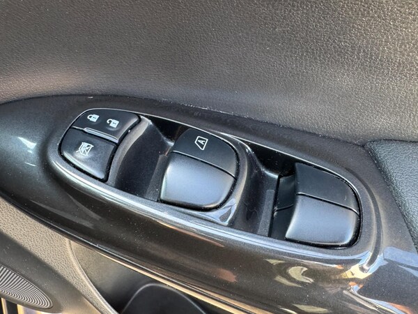 Used Nissan Juke 2019 for sale - 75519718: Photo 30