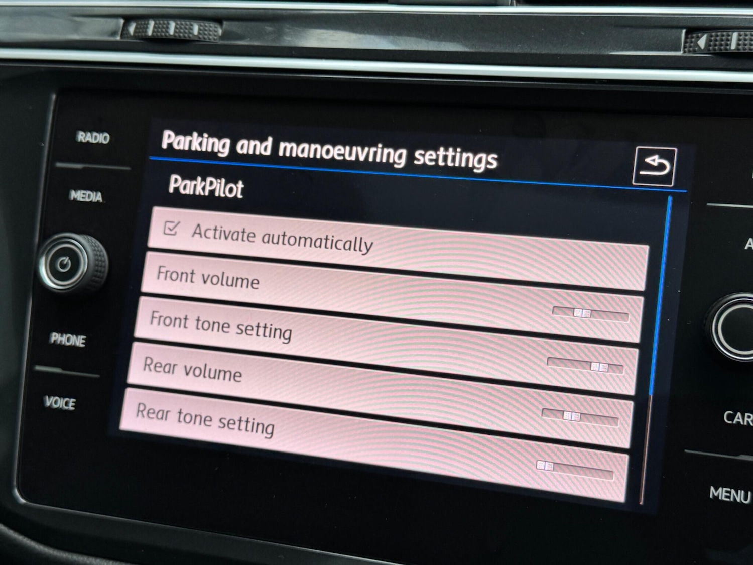 Used Volkswagen Tiguan for sale - 77242856: Photo 24